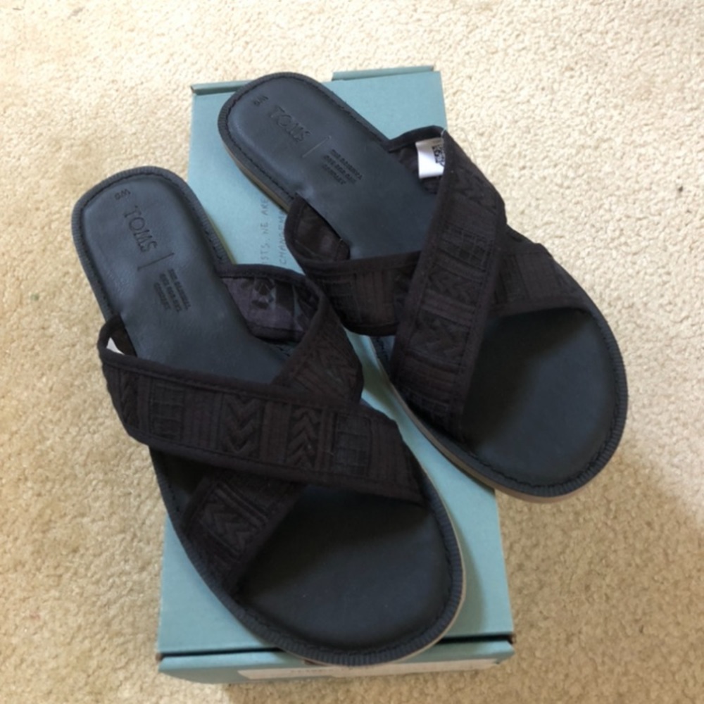 NEW TOMS Slides Flats Sandals